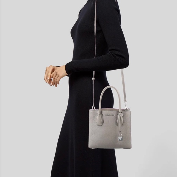 Michael Kors - Small Leather Handle Bag - Grey - Picture 4 of 8